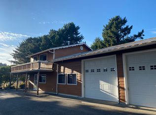 15699 Goshen Ln, Brookings, OR