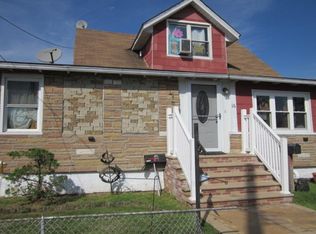 16 Meyer Ave, Jamaica, NY 11422