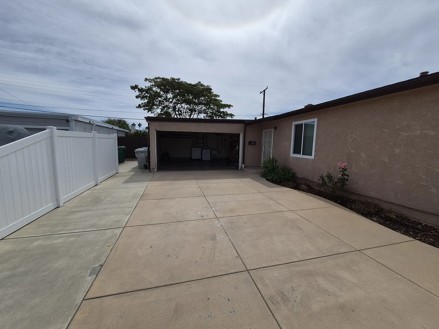 4861 Lehrer Dr — Photo 2