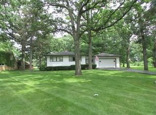 2121 Kellogg Ave, Waukegan, IL 60087