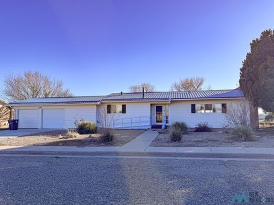 20 Country Club Dr, Las Vegas, NM, 87701