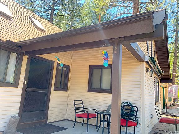 3rd image of 206 Eureka Dr