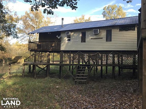 Cabin from south side