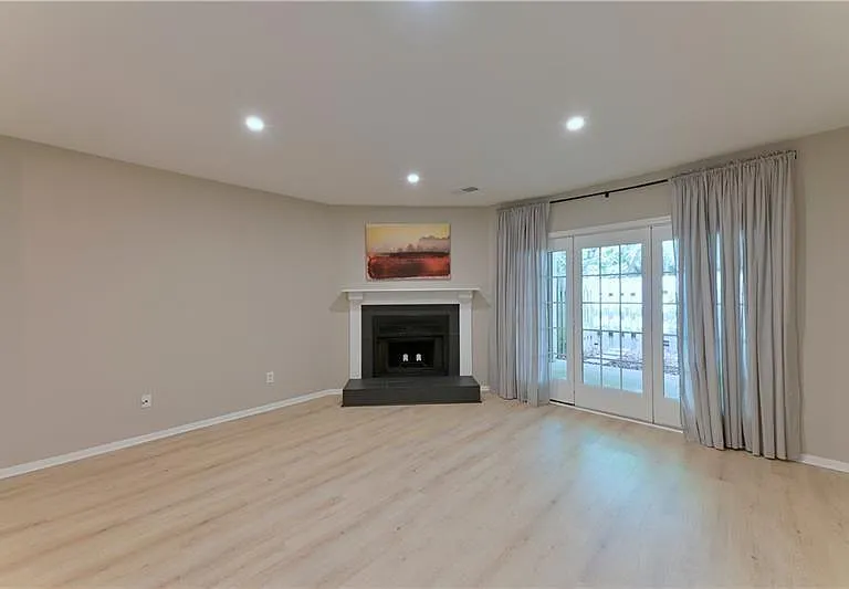 2179 Surrey Ct SE — Photo 10