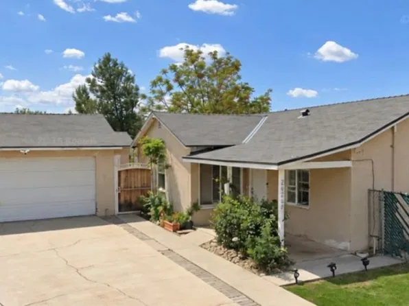 26217 E 9th St, Highland, CA 92346