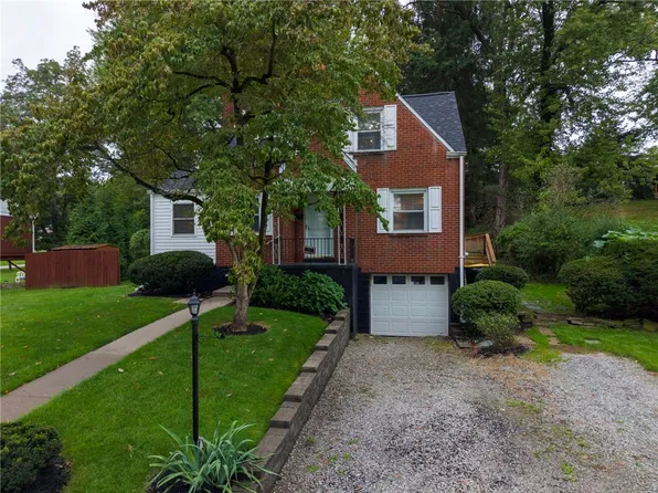 558 Glenrock Dr, Bethel Park, PA 15102