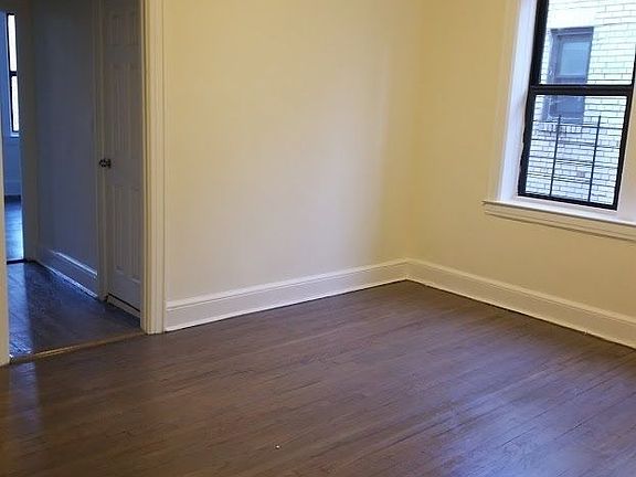 3rd image of 3518 95th St APT 5B