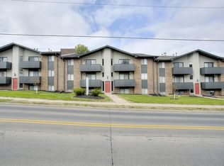102 S 38th St #20, Omaha, NE 68131