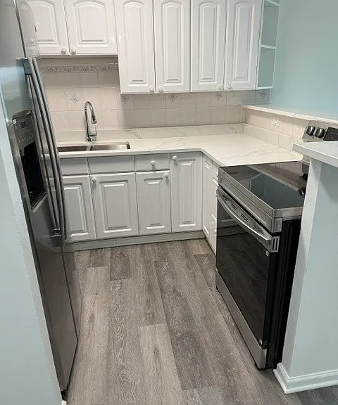16 E Old Willow Rd #405S — Photo 5