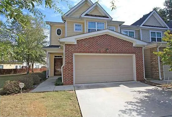 2106 Brimfield Ct NW