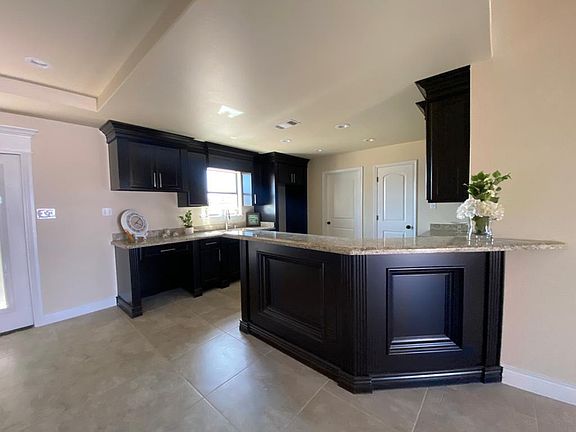 5th image of 2865 Sammy Ibarra St