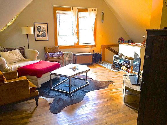 Hardwood floors and new windows throughout