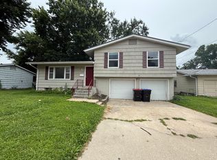708 E Culton St, Warrensburg, MO 64093