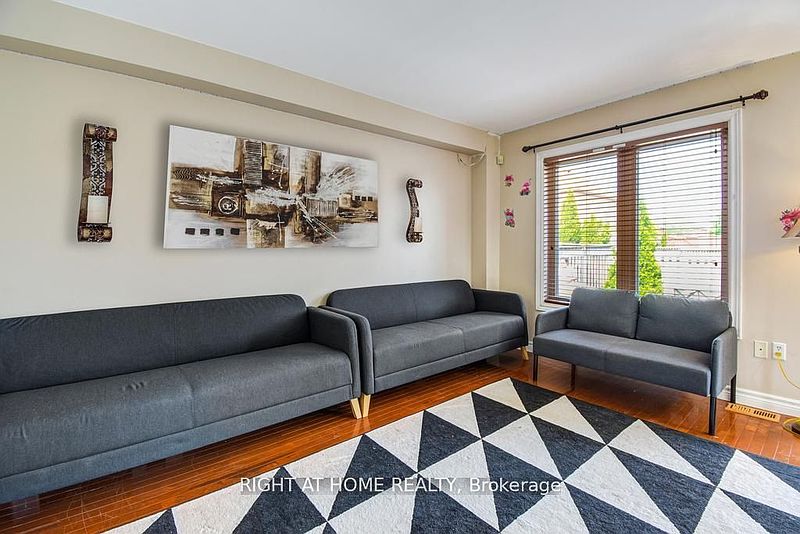 Brampton House for rent - 3 Bedrooms — photo 32