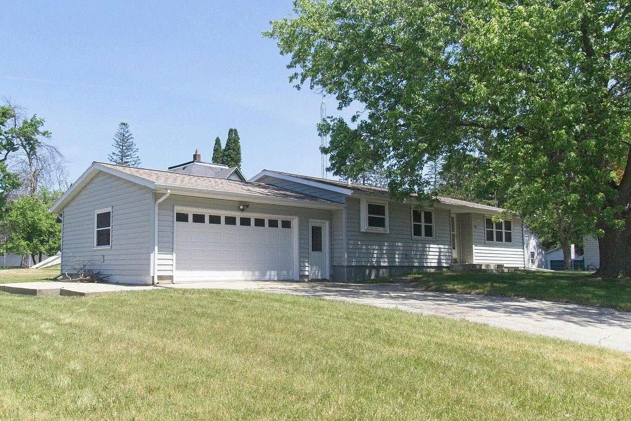 406 East Lafollette STREET, Pardeeville, WI 53954 Zillow