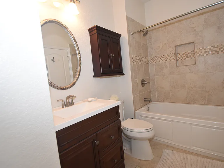 702 Coral Reef Dr — Photo 20