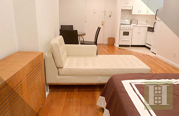 Rented by Halstead Real Estate | media 117