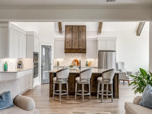 3024 Infinity Dr, Weatherford, TX 76087