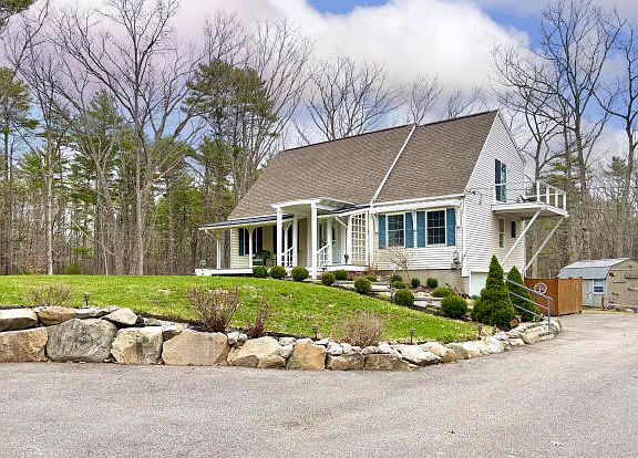 3rd image of 239 Cider Hill Road