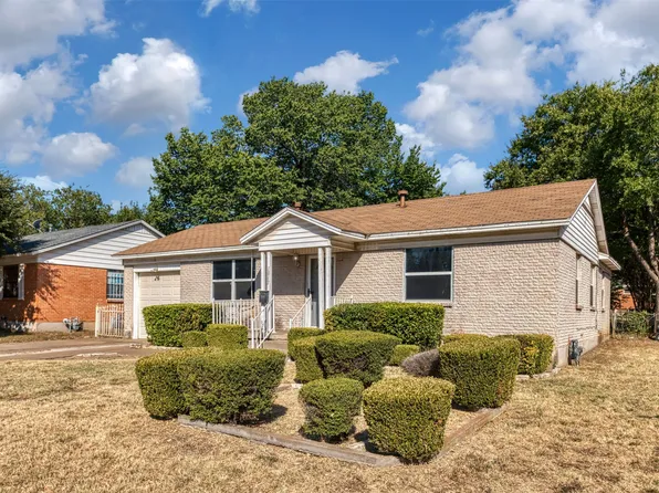1017 E Spurgeon St, Fort Worth, TX 76115
