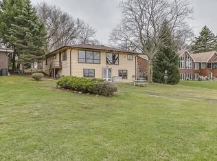 21800 121st St, Bristol, WI 53104