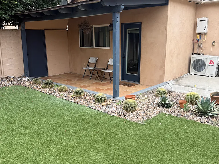 12642 Martha St — Photo 17