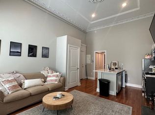 1015 Clinton St #1F, Philadelphia, PA 19107