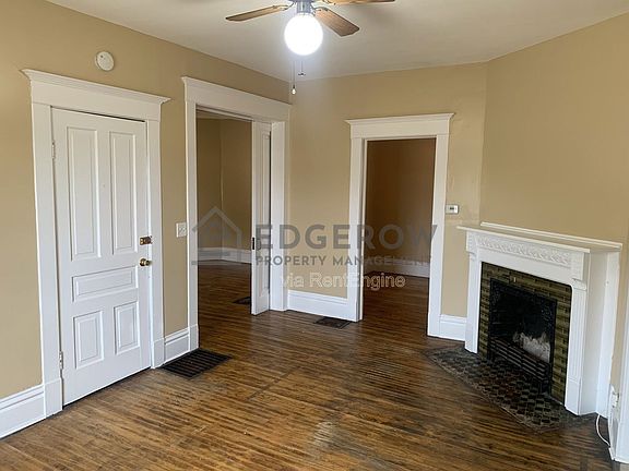 3rd image of 1327 Jefferson Ave SE #1