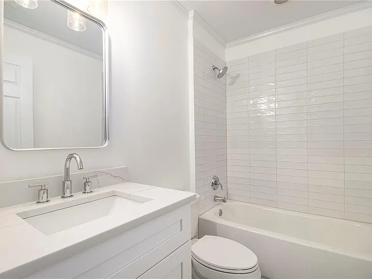 960 Landmark Dr — Photo 33