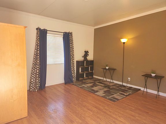 5th image of 6013 Meridian Ave #4