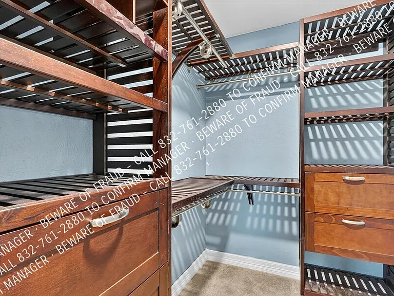 593 King Cir — Photo 3