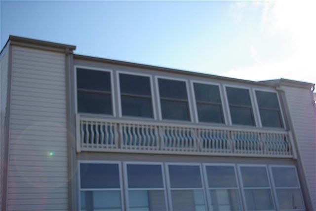 1st image of 210 44th St #28