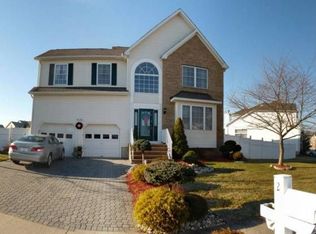 2 Lexington Rd, Monmouth Junction, NJ 08852