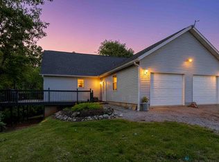 9503 State Route 65, Wapakoneta, OH 45895