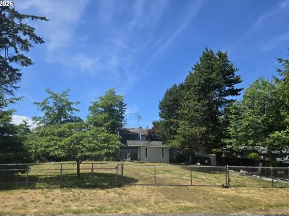 30903 O Pl, Ocean Park, WA 98640