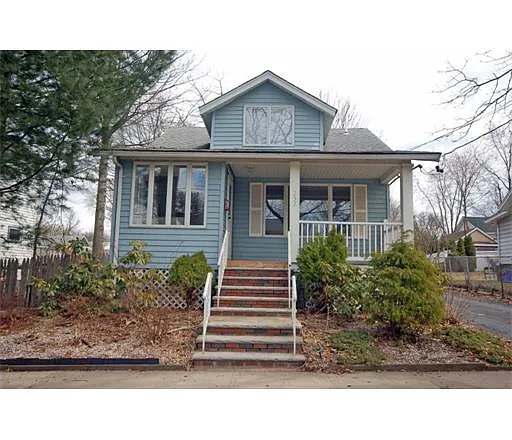 257 S 8th Ave photo 1