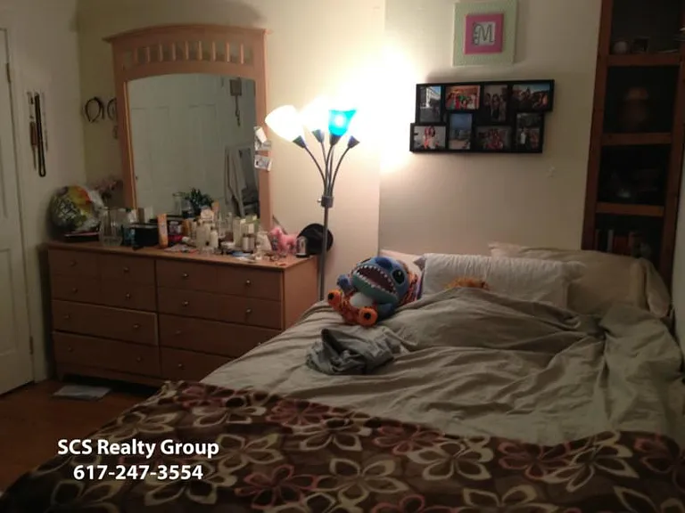 38 Cunard St #4 — Photo 9