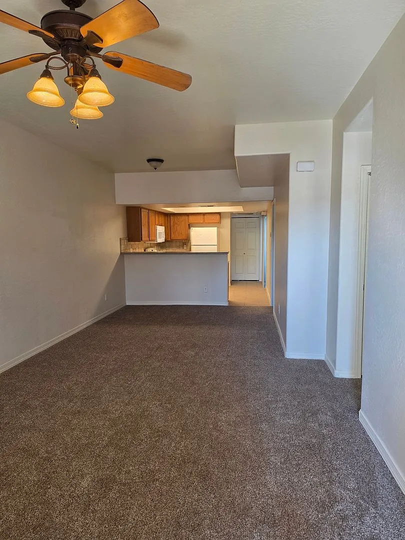 2bed/2bed Condo In Apache Junction — Photo 3