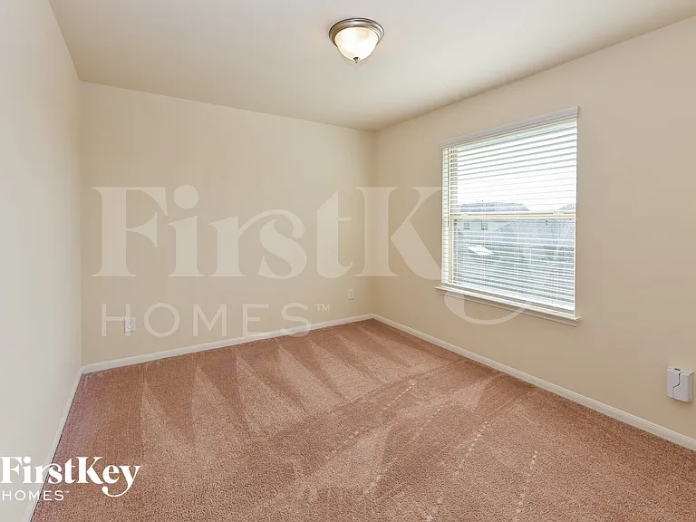 10502 Lake Of The Ozarks Dr — Photo 11