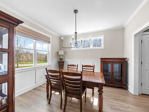 5th image of 70 Pilot Ridge Rd