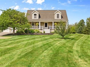 308 Ellsworth Rd, Palmyra, NY 14522