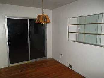 2nd image of 2932 Brinker Ave