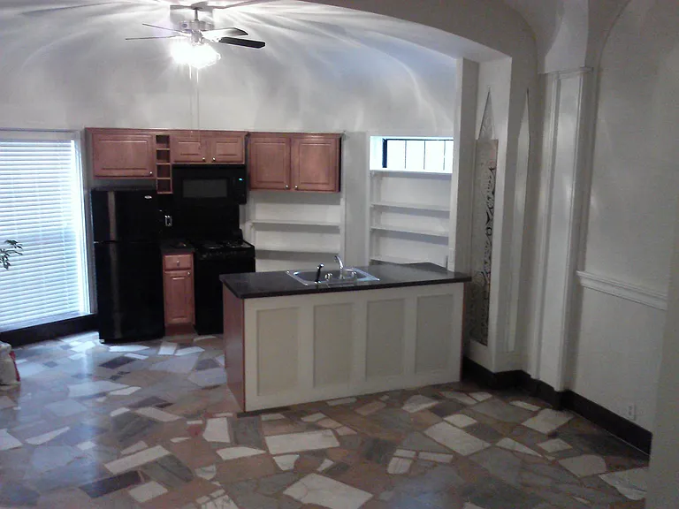 Mark Twain Apartments — Photo 22