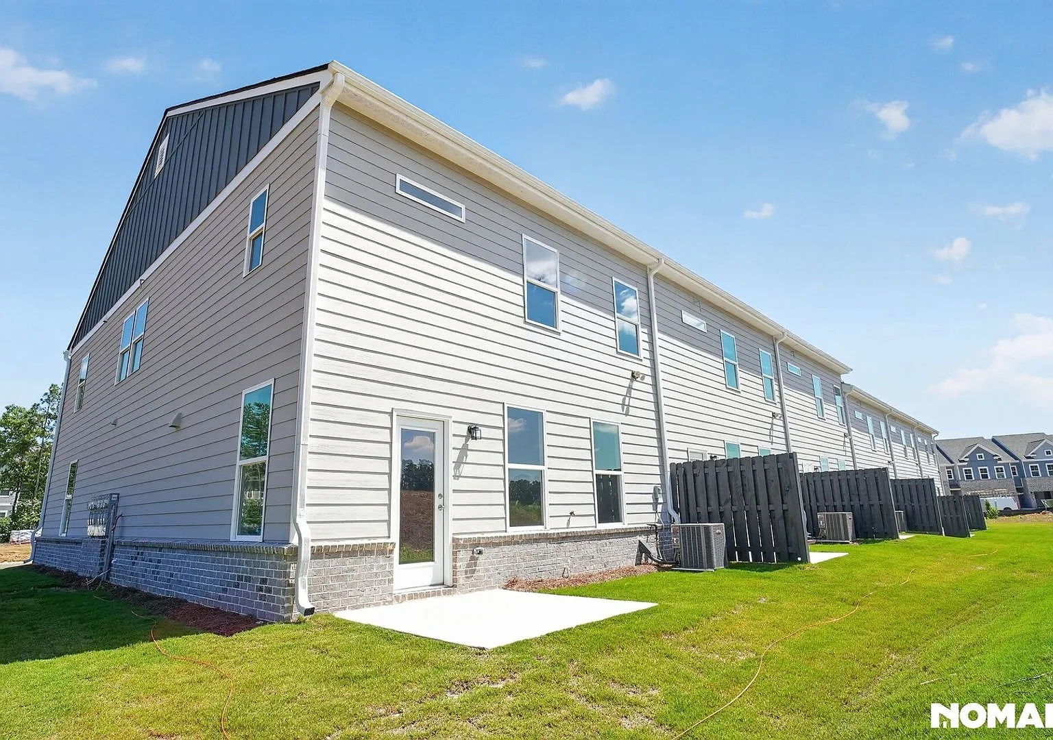 Spacious 3BR Townhome in Loganville — Photo 4