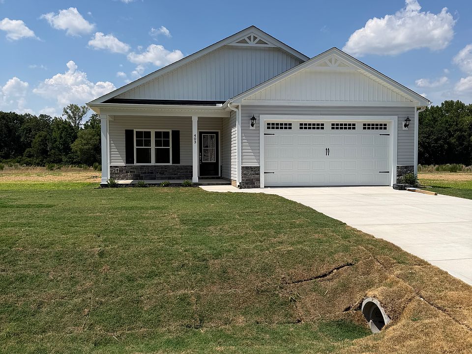 1st image of 403 Creeks Edge Dr