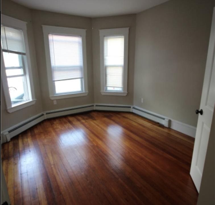 2nd image of 175 Princeton St #1A
