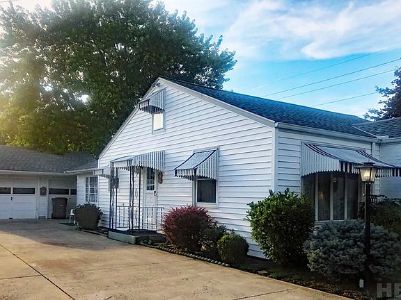 4th image of 1399 N Union St