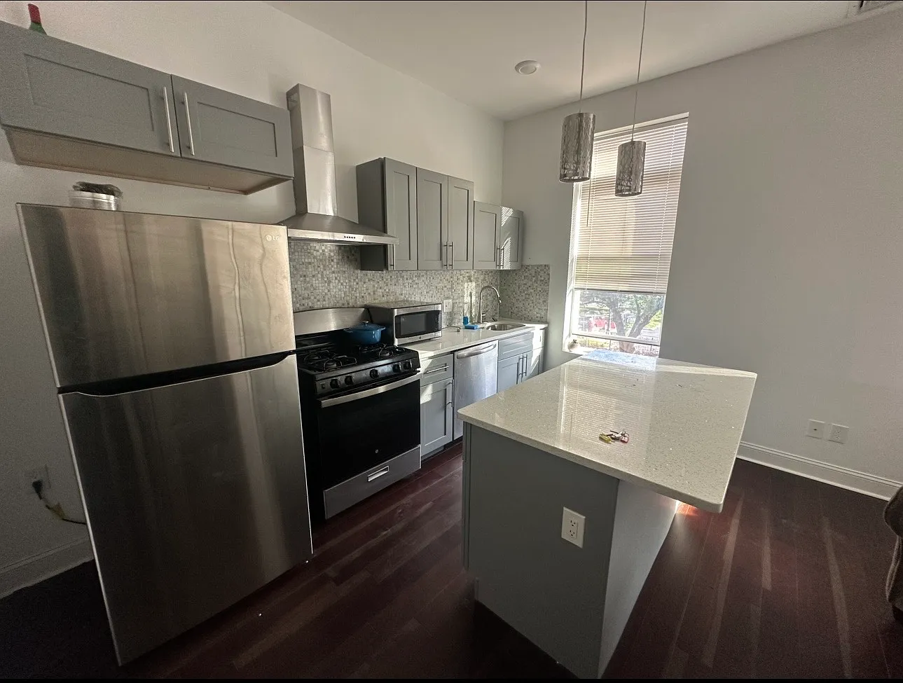 1 bed, $1,395 — Photo 1