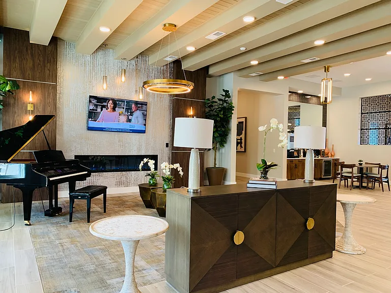 The Pointe at Siena Ridge 55+ Active Adult Apartment Homes — Photo 8