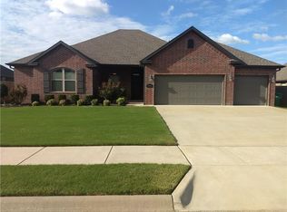 7906 Brooklyn Ave, Springdale, AR 72762